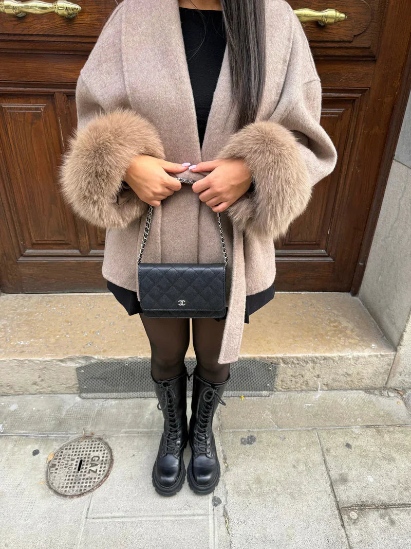 Cashmere Elegance – Luxe Kasjmier Jas