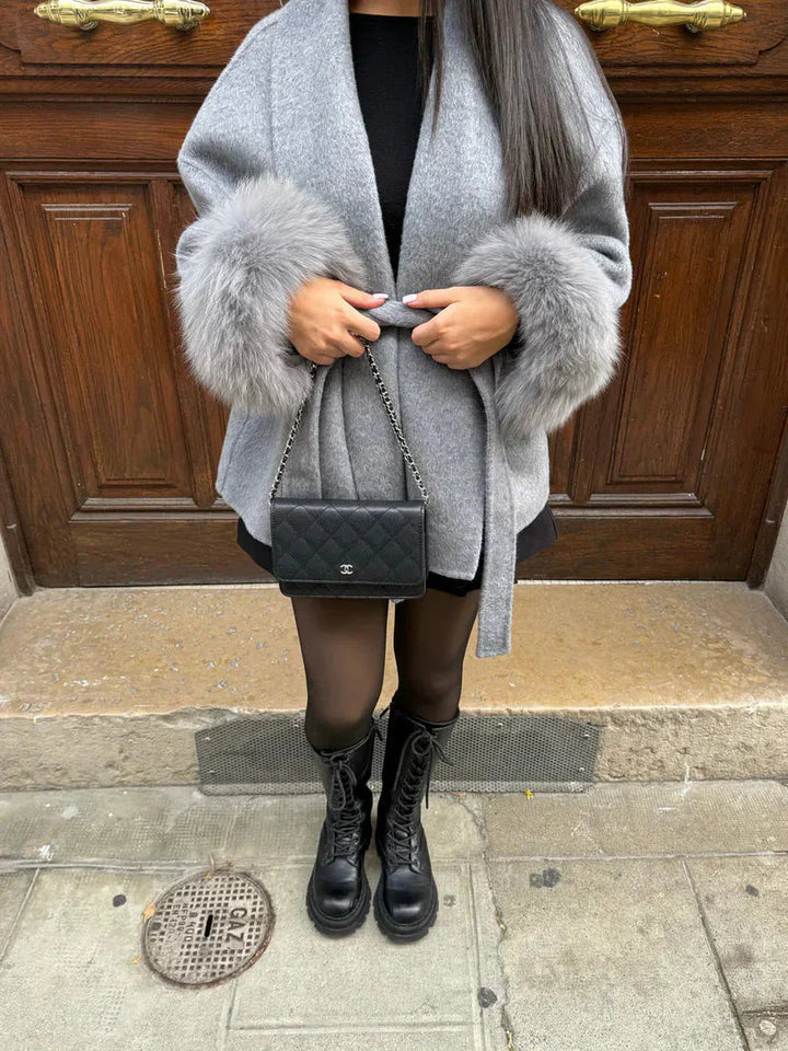 Cashmere Elegance – Luxe Kasjmier Jas
