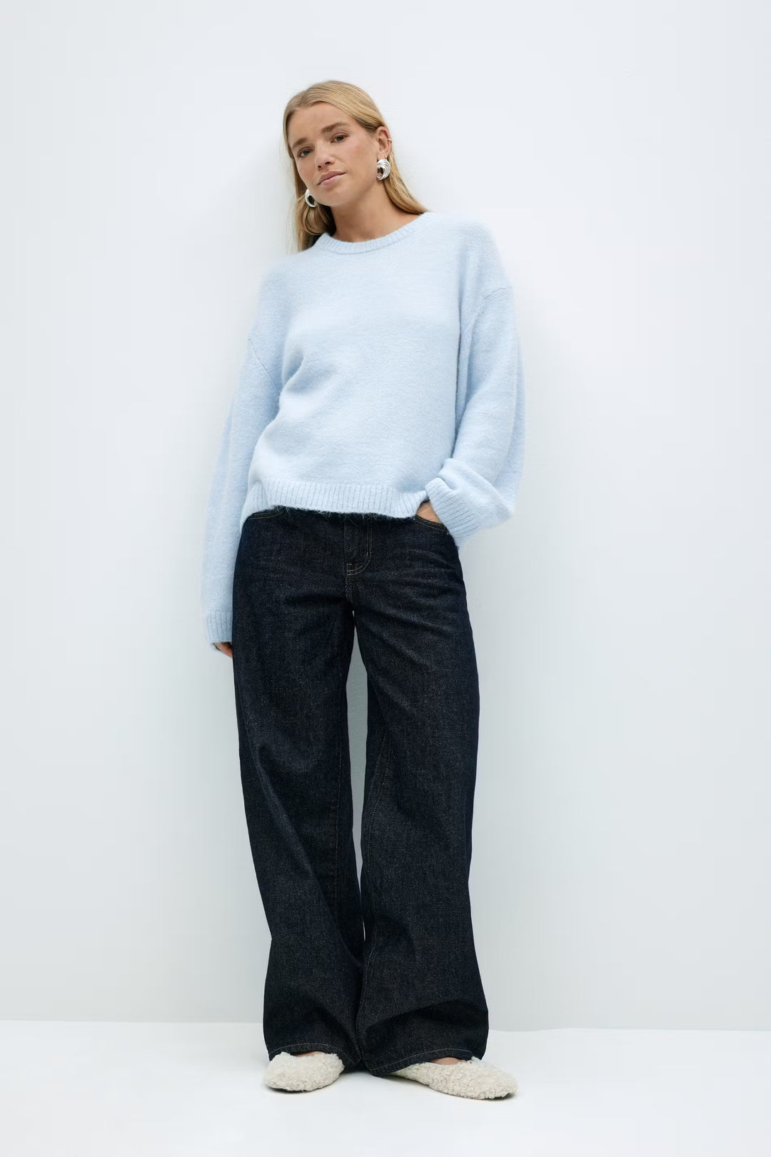 SoftKnitted Sweter