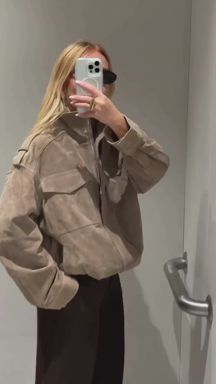 Livia Suede – Miękka. Ponadczasowa. Pełna charakteru